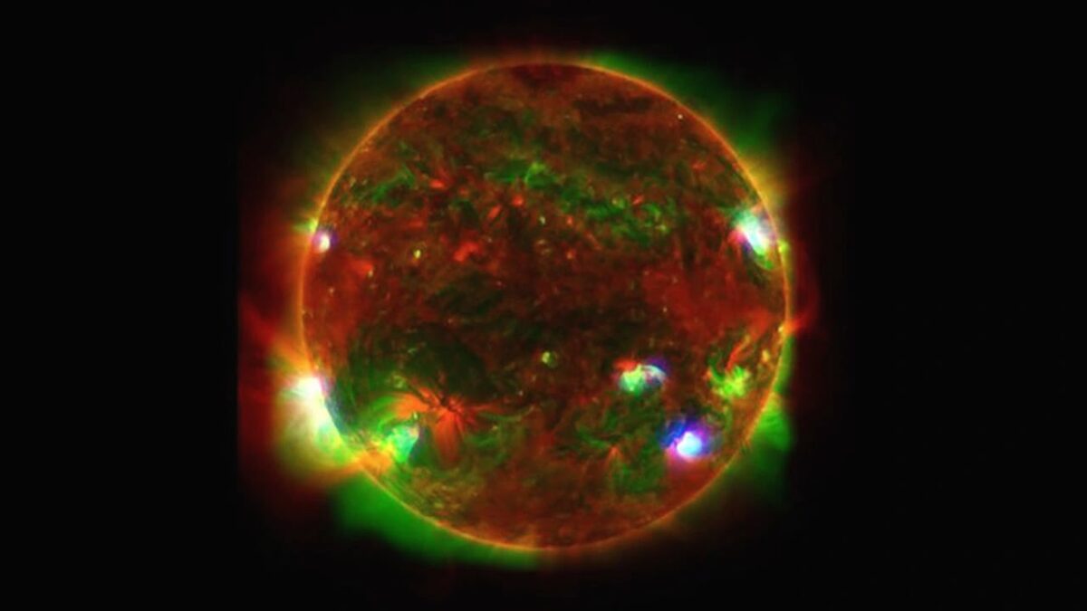 NASA的NuSTAR望远镜为我们揭示了太阳隐藏的灯光秀 - EVLIT